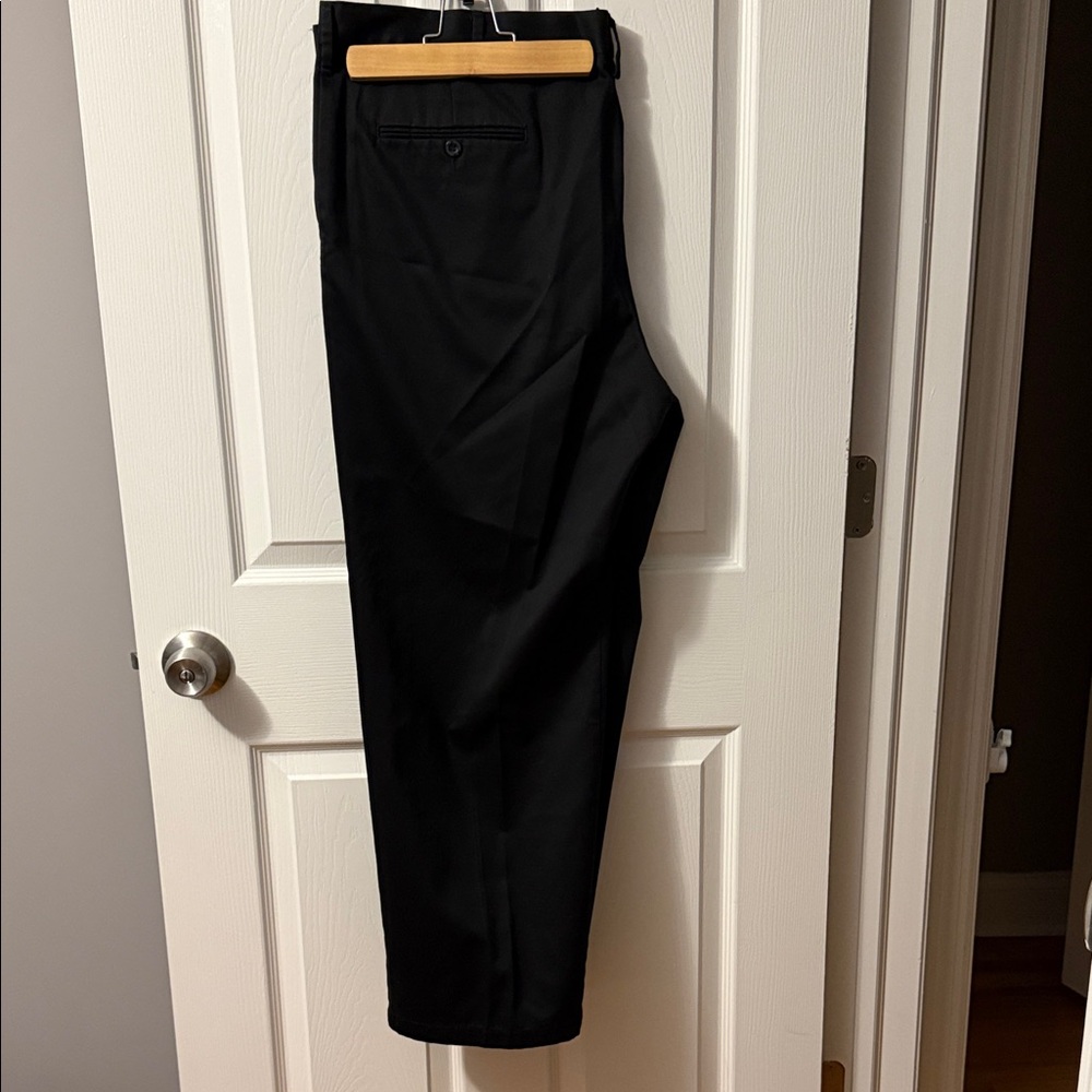 Dockers Men's Black Dress Trousers